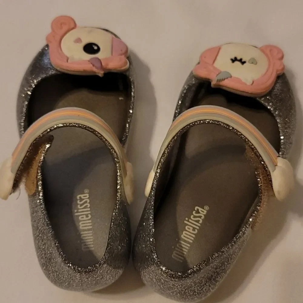 Mini Melissa great used